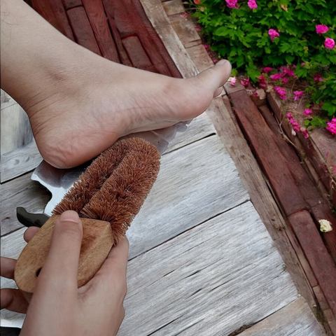 COIR FEET SCRUB