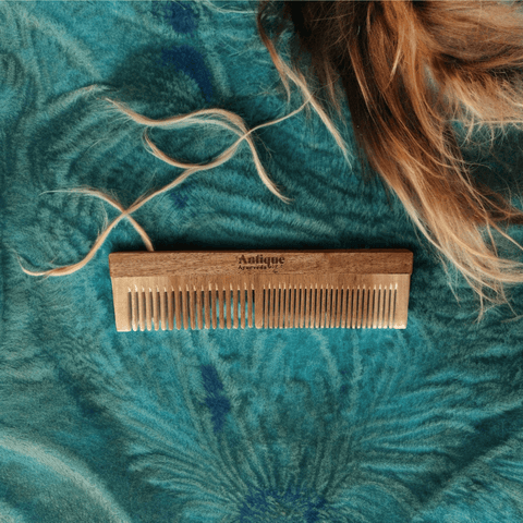 NEEM WOOD COMB